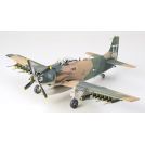 TAMIYA 61073 Douglas A1J Skyraider USAF 1/48
