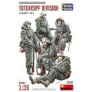 MINIART 35397 TOTENKOPF DIVISION. KHARKOV 1943. RESIN HEADS