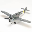 ZOUKEI-MURA SWS018 Bf 109 G-14 Hartmann Model 1/32 (figurino incluso)