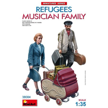 MINIART 38084 REFUGEES. MUSICIAN FAMILY