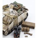 BORDER MODEL BT-045 Sturmhaubitze 42 Ausf.G early w/ full interior 1/35