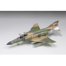 FINE MOLDS U.S.NAVY F-4J BLUE ANGELS 1/72