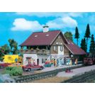 VOLLMER 43736 Scala HO Serie con intelaiatura: Locanda con giardino estivo