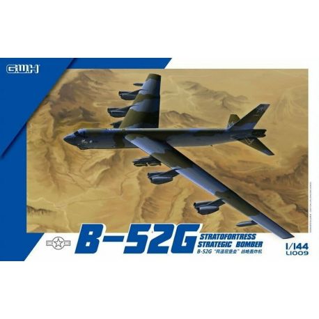 GREAT WALL HOBBY 1/144 L1009 B-52G Stratofortress Strategic Bomber